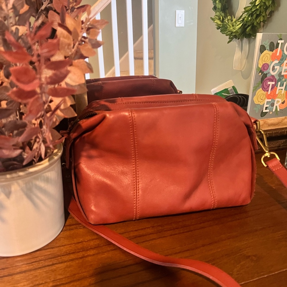 red madewell crossbody purse